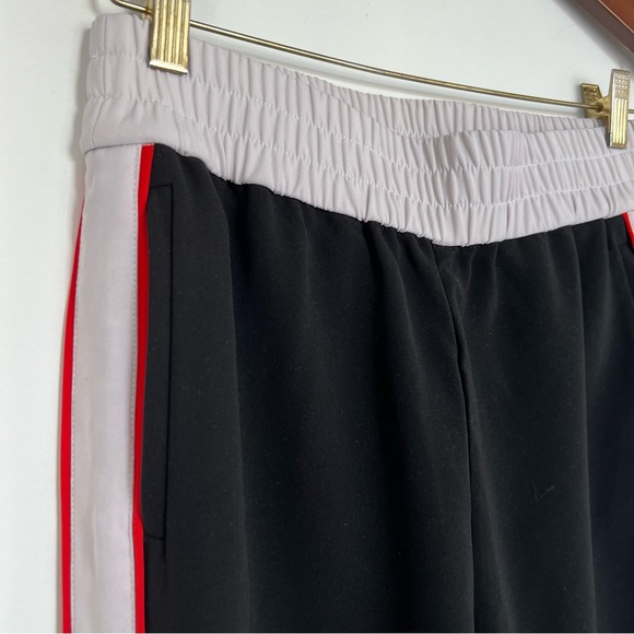 Kendall + Kylie Snap Track Pant - Picture 6 of 11